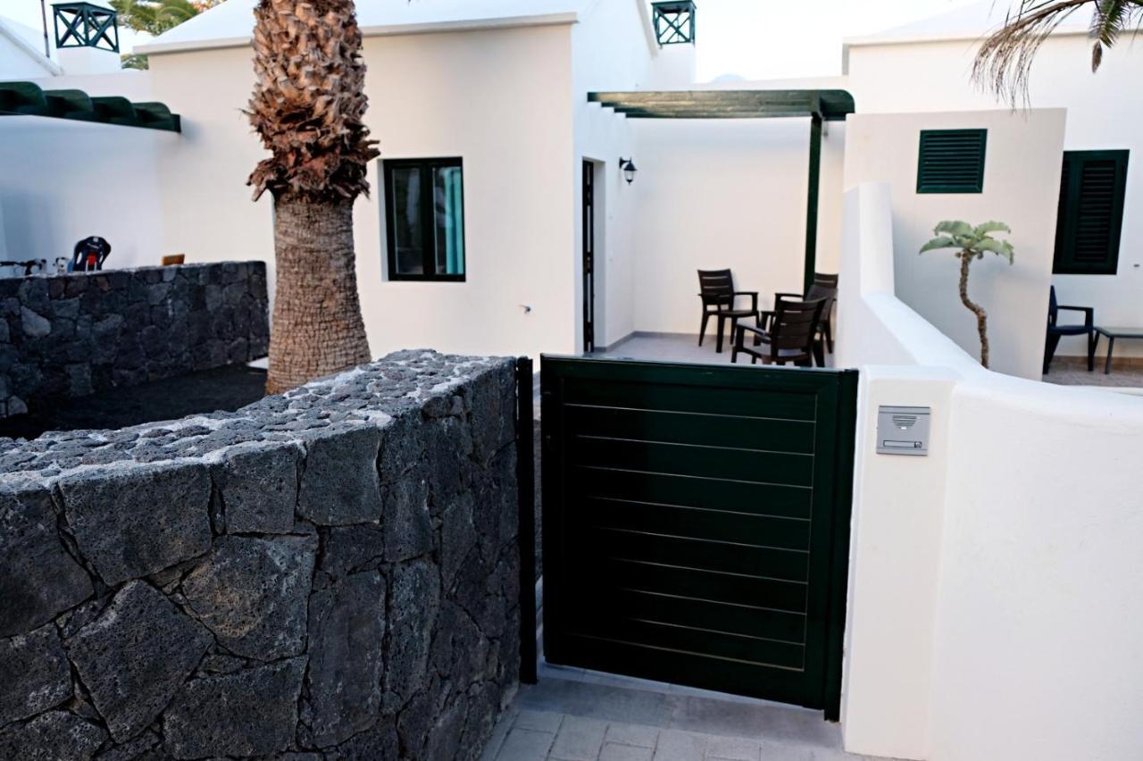 Playa Roca Bungalows Costa Teguise Εξωτερικό φωτογραφία